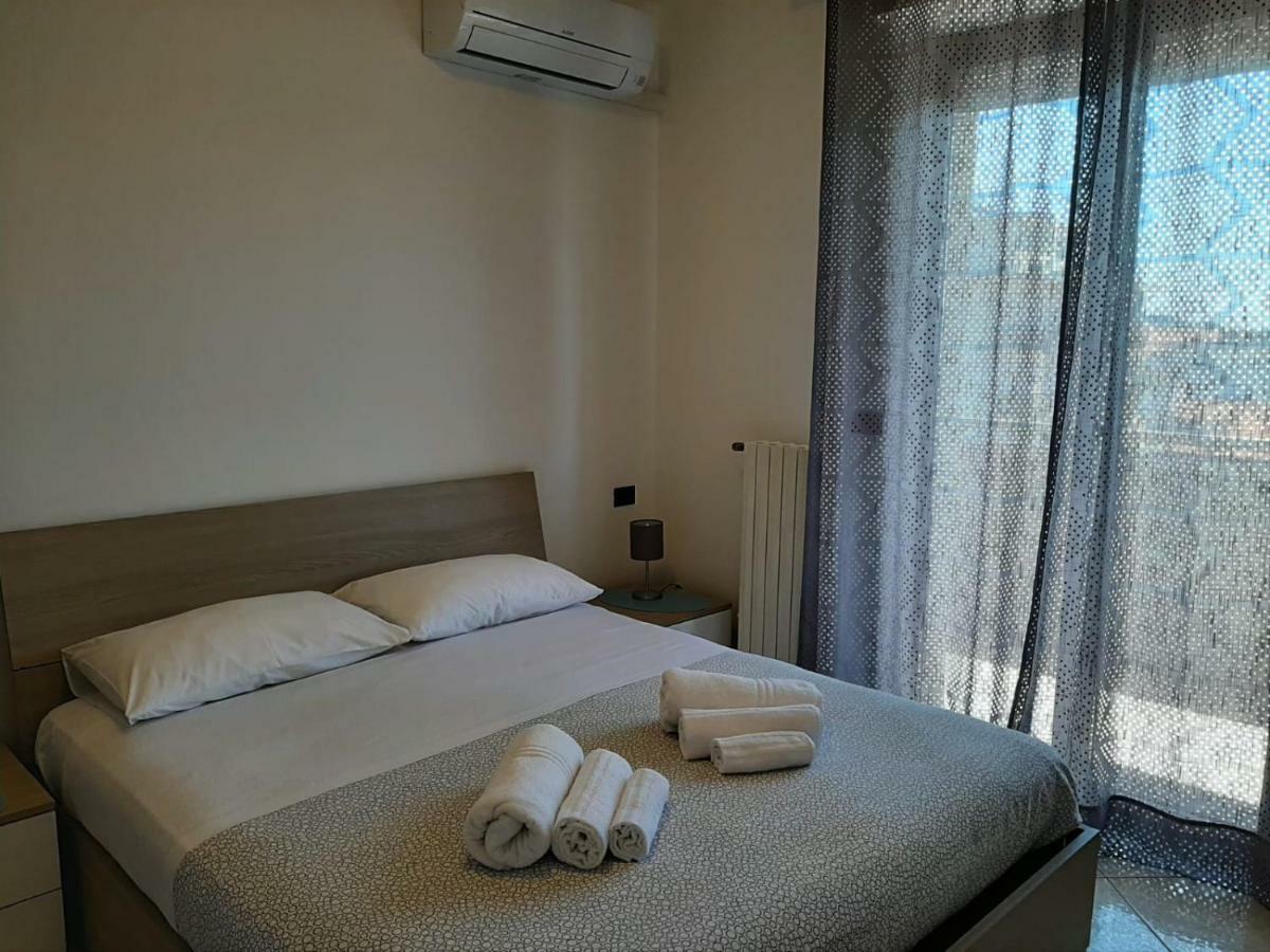 Domus Maris Viserba, Spiagge E Centro A 100 Mt, Promo Maggio Fiera Macfrut, Fieravicola, Expo Dental, Meeting Rimini Eksteriør billede